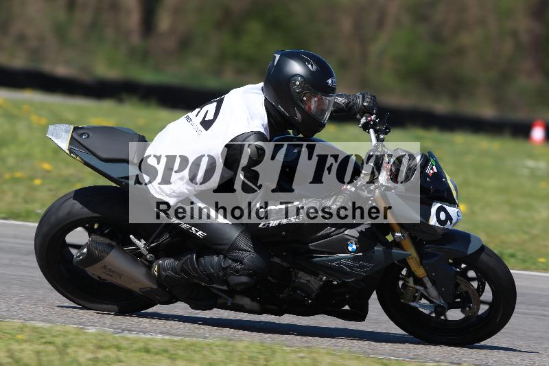 /Archiv-2022/08 17.04.2022 Speer Racing ADR/Instruktorengruppe/9